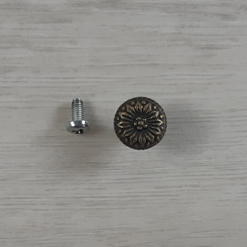 Gomb, csavarokkal - antik, 17mm, 1 szett/csomag